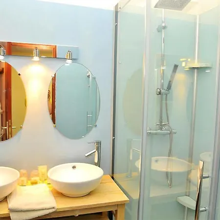 Domaine De La Condamine Hotel 3*